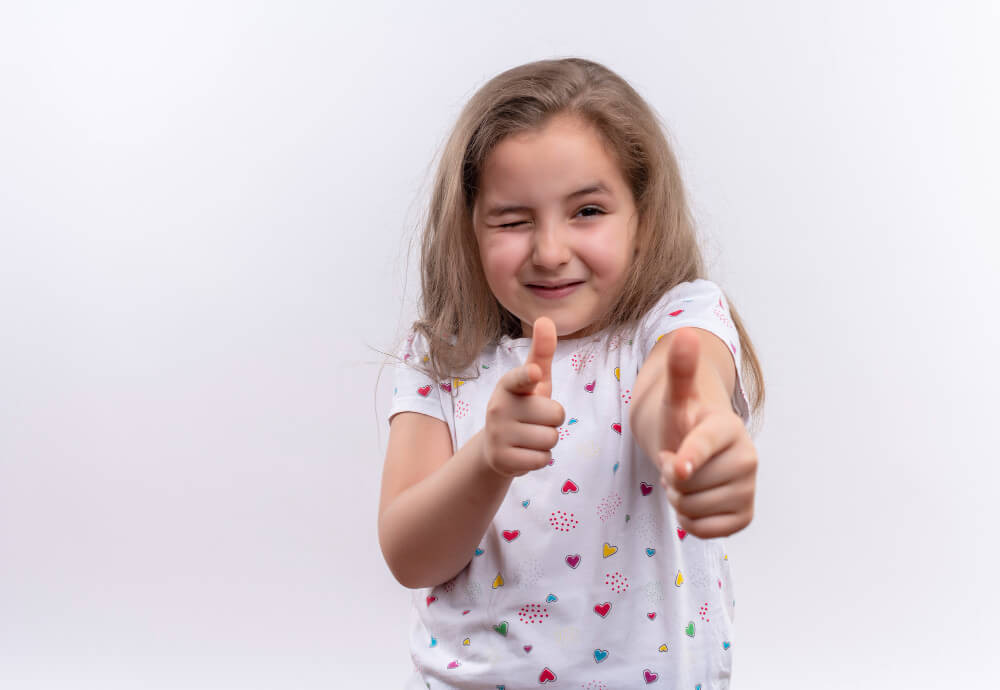 Tips Menghentikan Kebiasaan Anak Mengisap Jempol