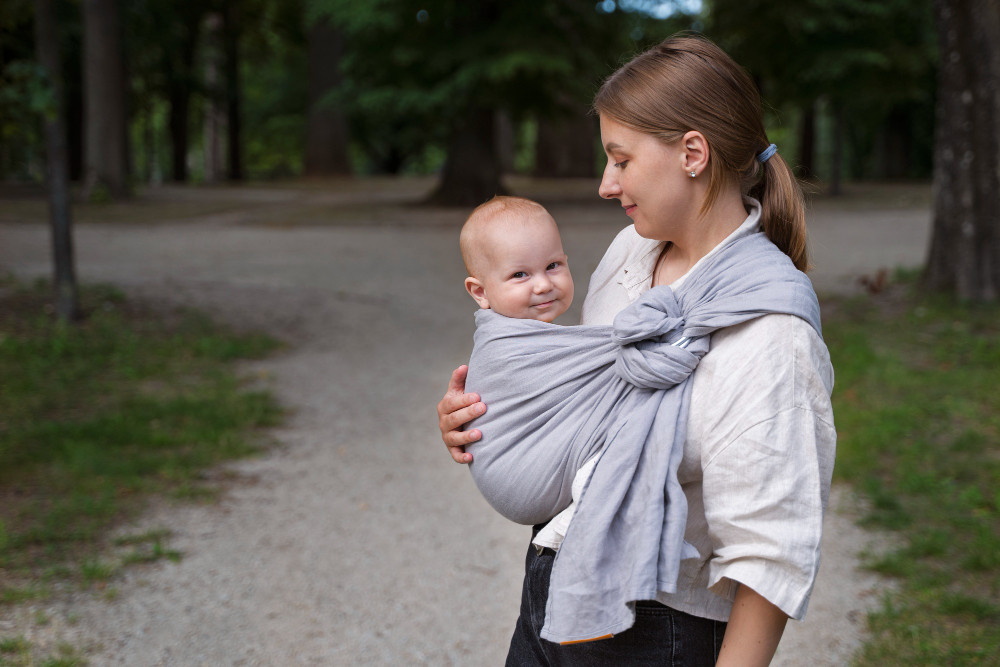 Jenis-Jenis dan Tips Memilih Gendongan Bayi