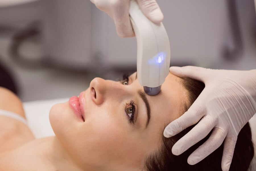 Laser Skin Tightening untuk Mengencangkan Kulit, Begini Prosedurnya